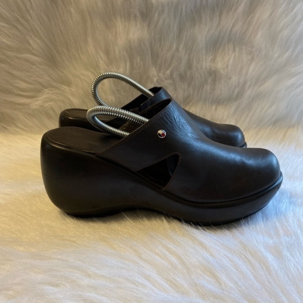Tommy Hilfiger Shoes‎ Womens Size 9 M Brown Platform Slip On Heeled Clogs